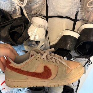 Nike Tan and Rust Sneakers